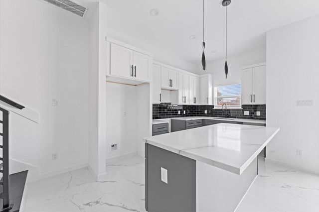 6732 Goforth Street A, Houston, TX 77021