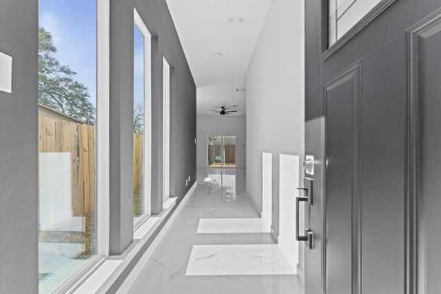 6732 Goforth Street A, Houston, TX 77021