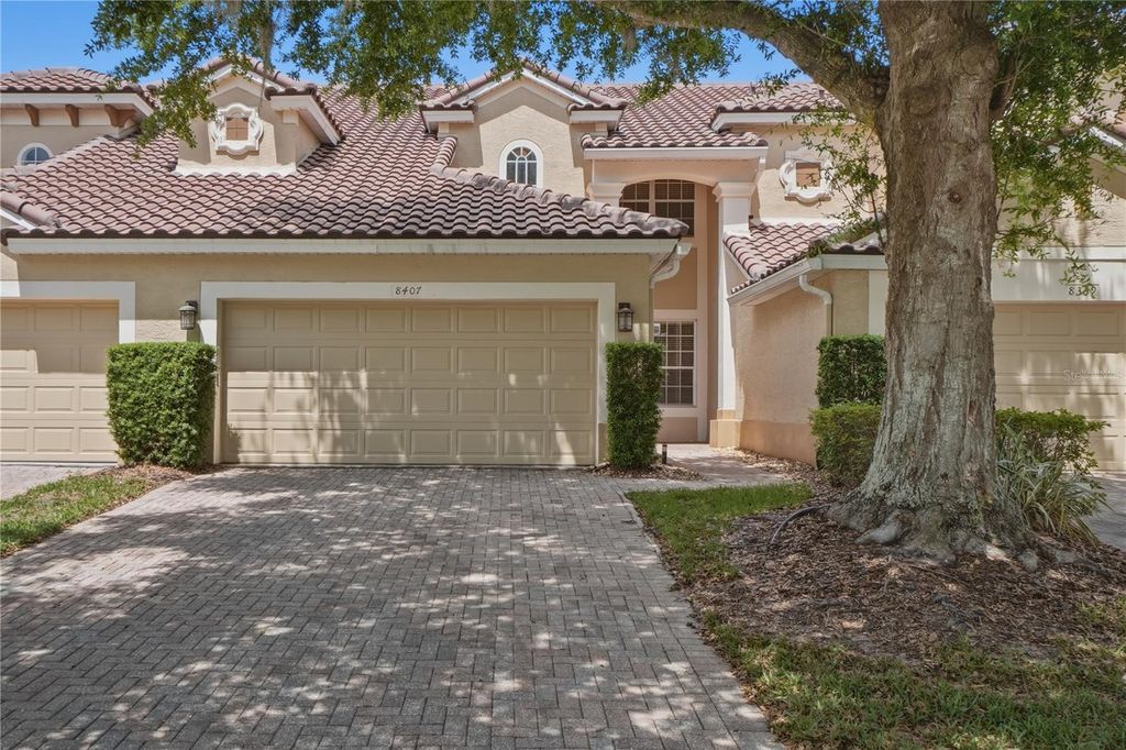 Image 1 of property listing at 8407 VIA BELLA NOTTE, Orlando, FL 32836