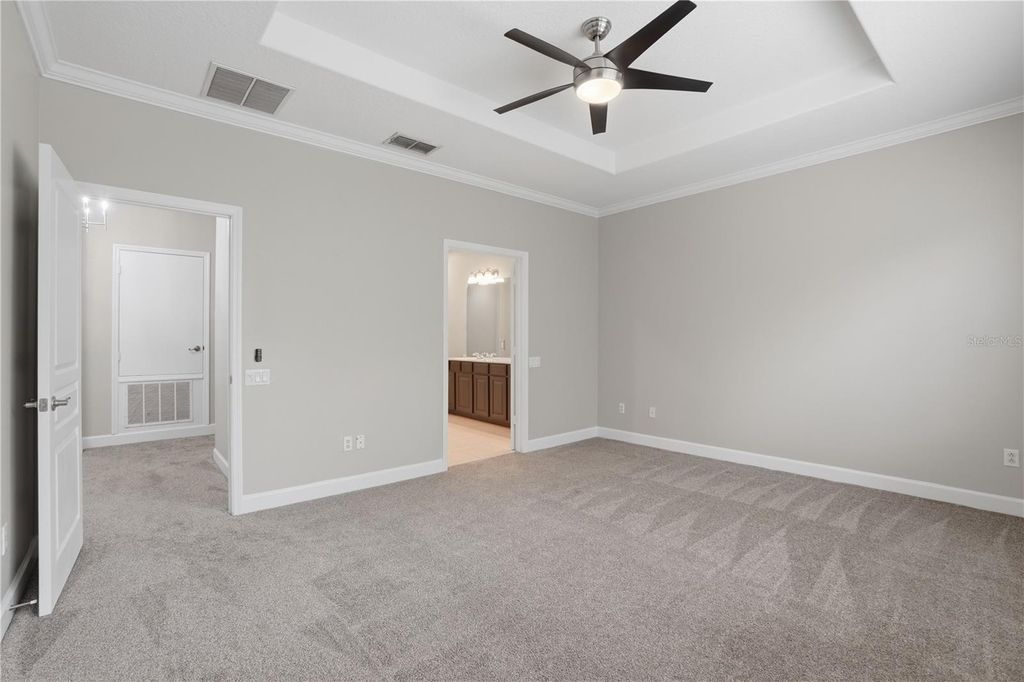 Image 19 of property listing at 8407 VIA BELLA NOTTE, Orlando, FL 32836