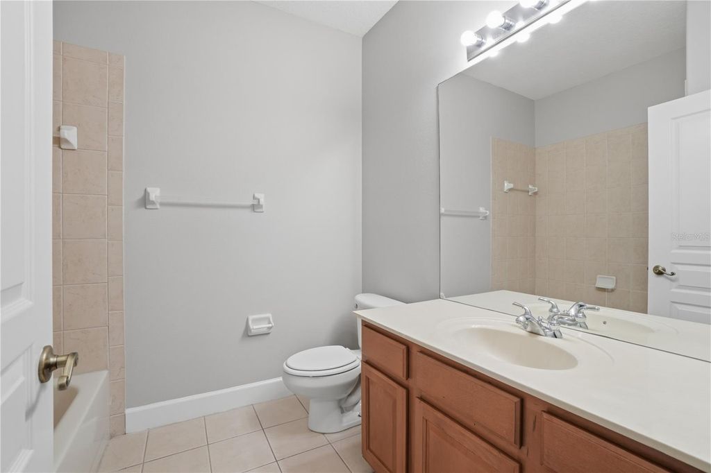 Image 28 of property listing at 8407 VIA BELLA NOTTE, Orlando, FL 32836