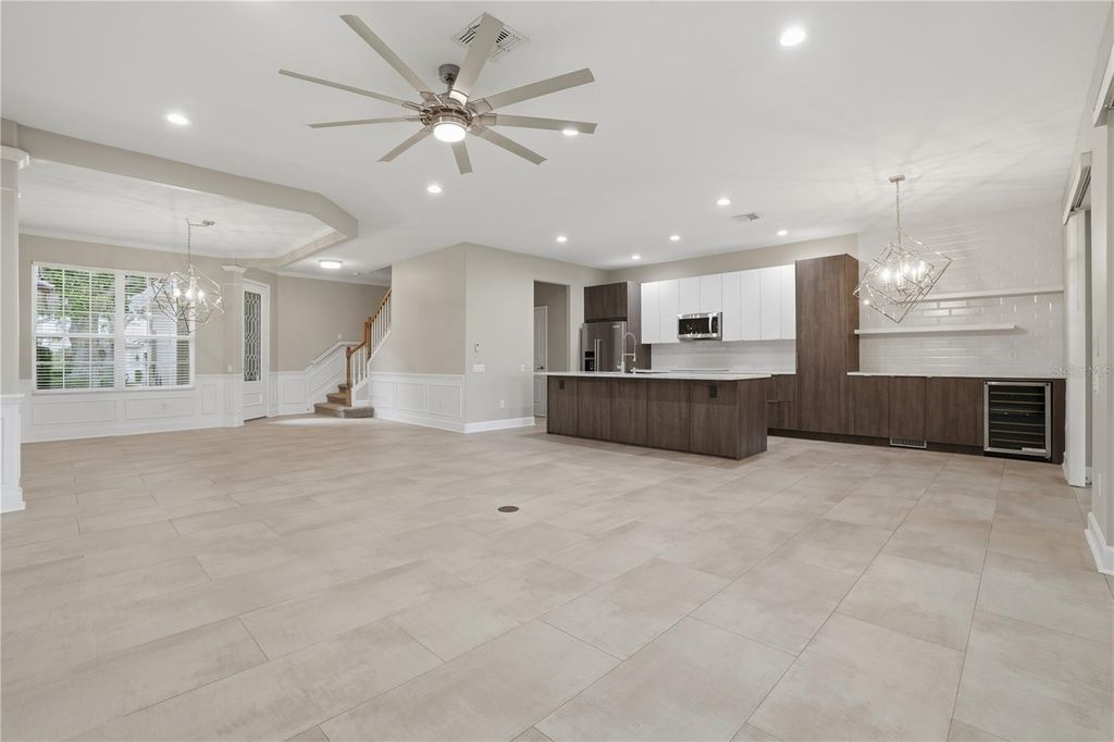 Image 4 of property listing at 8407 VIA BELLA NOTTE, Orlando, FL 32836