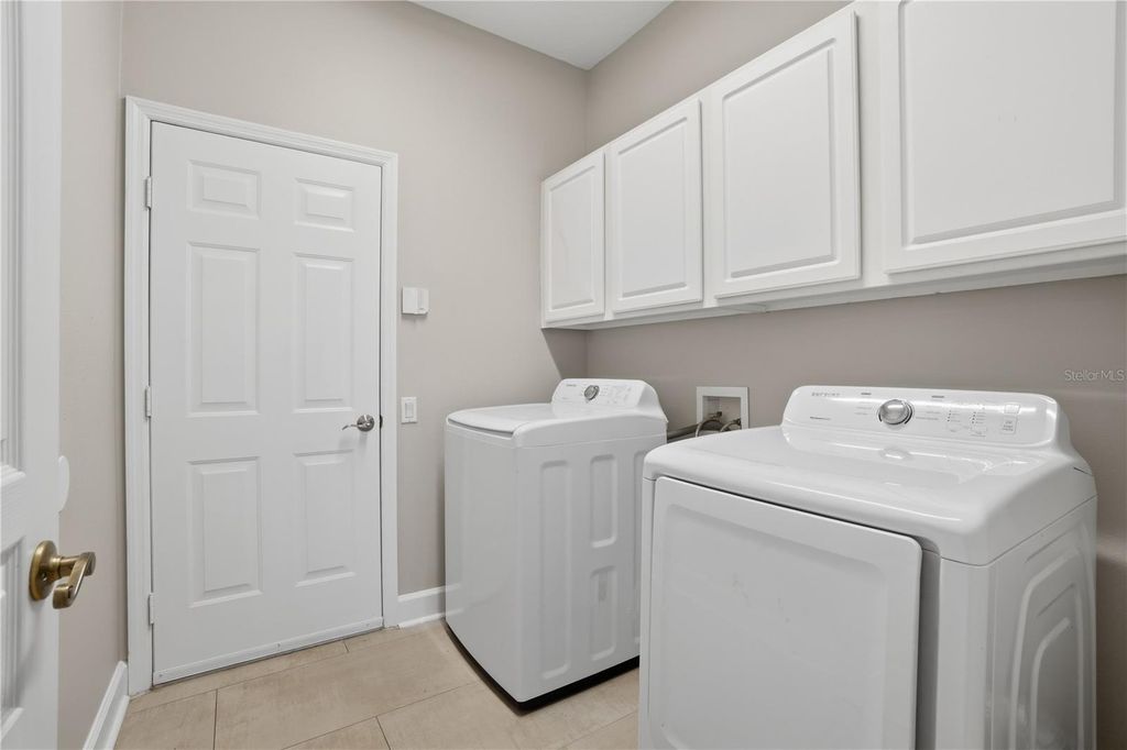 Image 31 of property listing at 8407 VIA BELLA NOTTE, Orlando, FL 32836