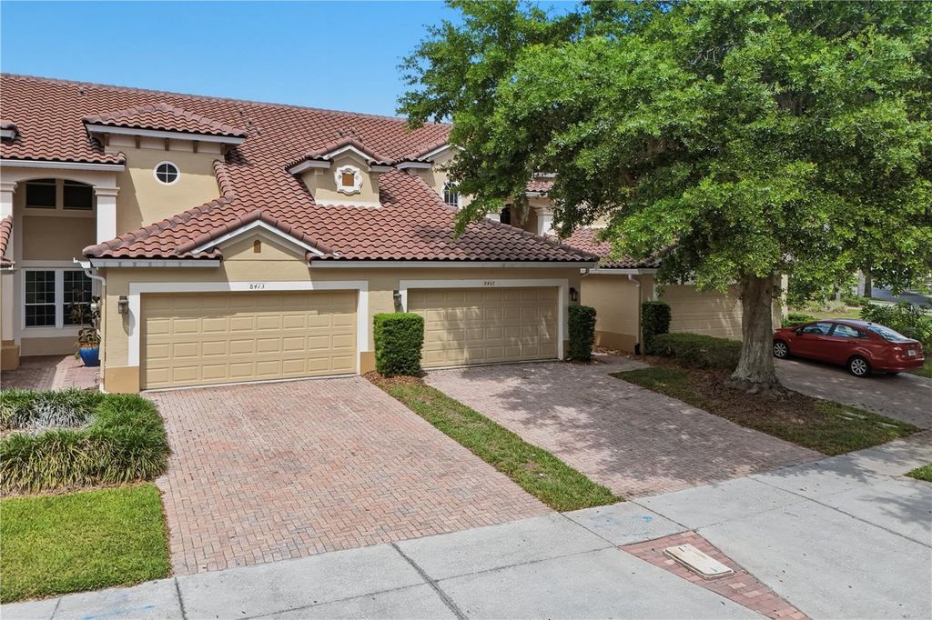 Image 37 of property listing at 8407 VIA BELLA NOTTE, Orlando, FL 32836