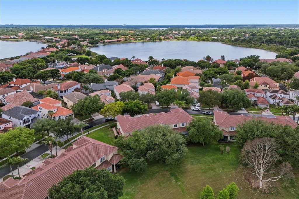Image 45 of property listing at 8407 VIA BELLA NOTTE, Orlando, FL 32836
