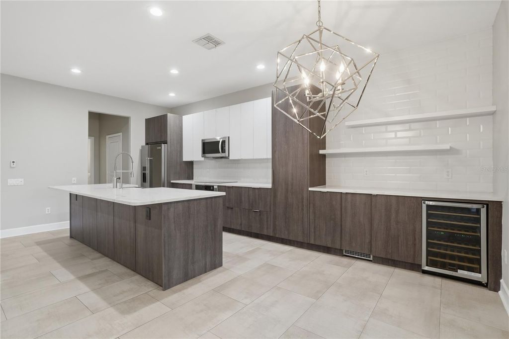 Image 6 of property listing at 8407 VIA BELLA NOTTE, Orlando, FL 32836
