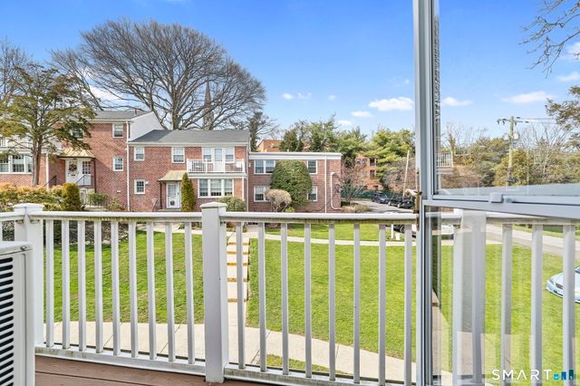 28 Putnam Park, Greenwich, CT 06830