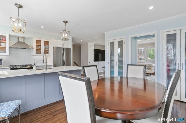 28 Putnam Park, Greenwich, CT 06830