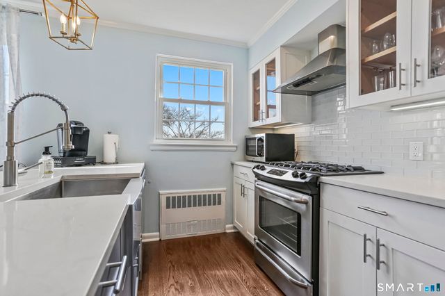 28 Putnam Park, Greenwich, CT 06830