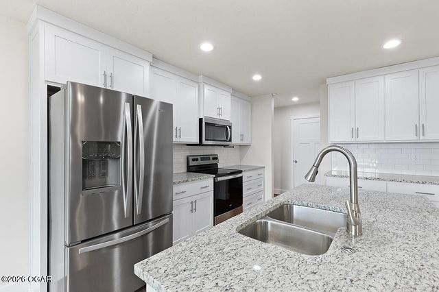 1026 Gettysburg Loop, Republic, MO 65738