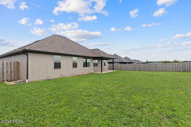 1026 Gettysburg Loop, Republic, MO 65738