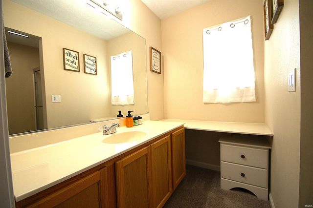 17404 Battles Road, South Bend, IN 46614