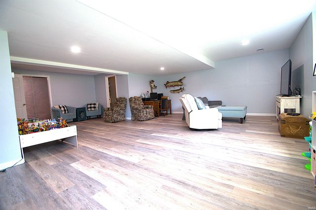 17404 Battles Road, South Bend, IN 46614