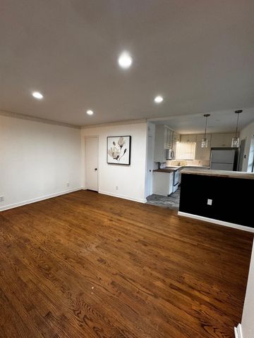 6227 Saint Moritz Avenue, Dallas, TX 75214