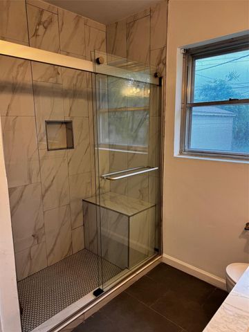 6227 Saint Moritz Avenue, Dallas, TX 75214