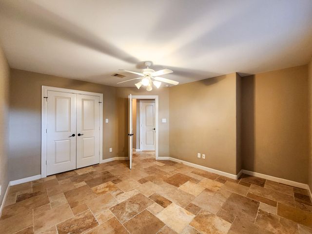 219 W 27th Street K, Houston, TX 77008