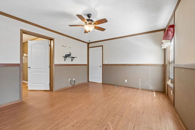 89 Poplar Dr, Beechgrove, TN 37018