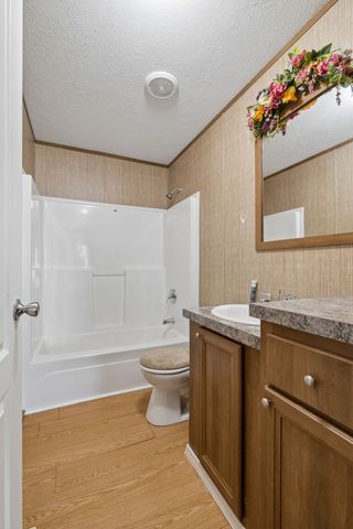 89 Poplar Dr, Beechgrove, TN 37018