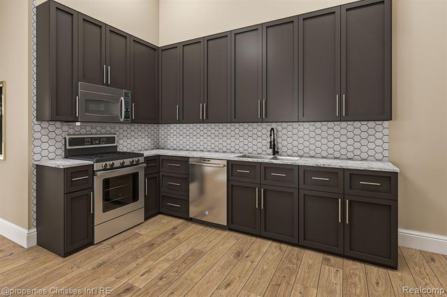 1111 Angara Drive 24, Rochester Hills, MI 48309