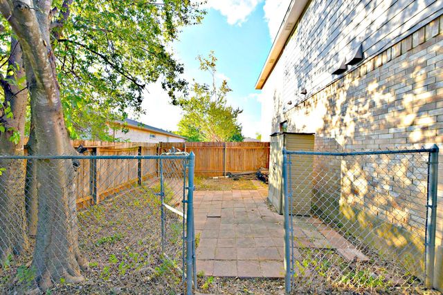 511 Cripple Creek RD, Cedar Park, TX 78613