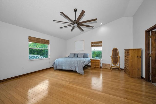 11046 LAKEVIEW DRIVE, New Port Richey, FL 34654