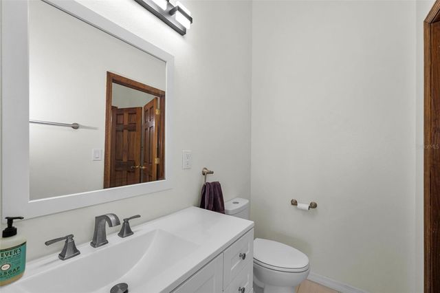 11046 LAKEVIEW DRIVE, New Port Richey, FL 34654