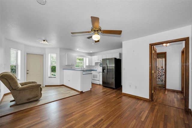 11046 LAKEVIEW DRIVE, New Port Richey, FL 34654