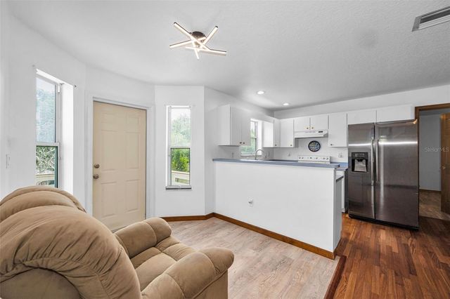 11046 LAKEVIEW DRIVE, New Port Richey, FL 34654