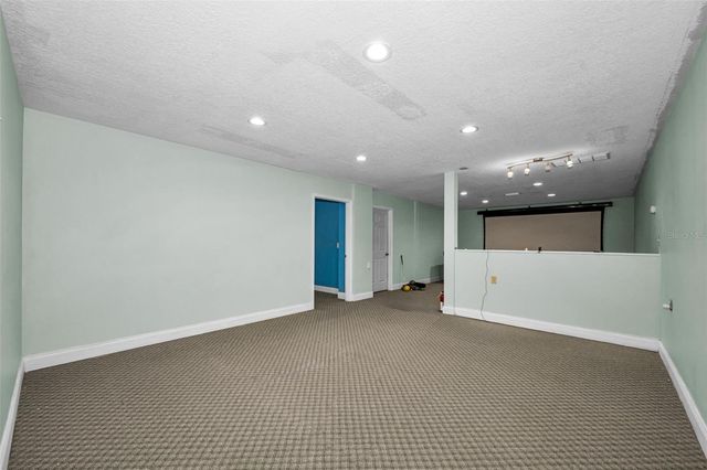 11046 LAKEVIEW DRIVE, New Port Richey, FL 34654