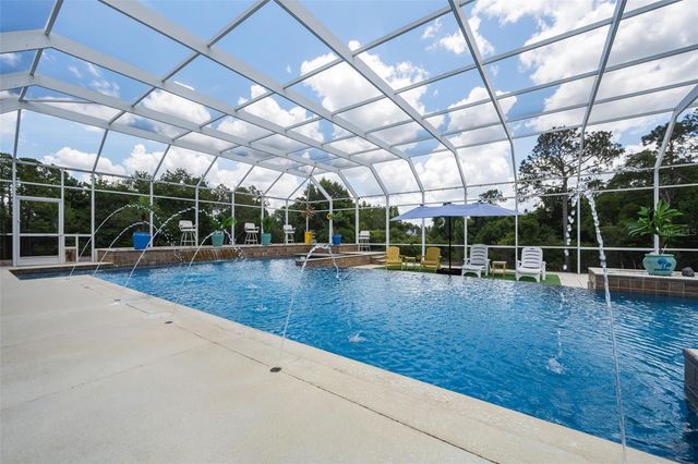 11046 LAKEVIEW DRIVE, New Port Richey, FL 34654
