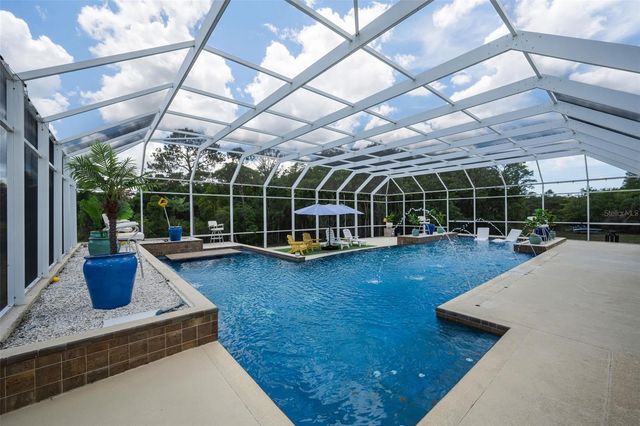 11046 LAKEVIEW DRIVE, New Port Richey, FL 34654