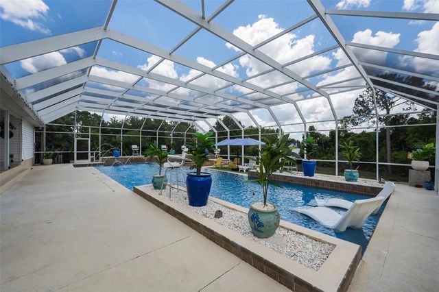 11046 LAKEVIEW DRIVE, New Port Richey, FL 34654
