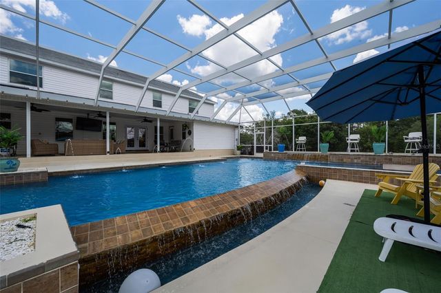 11046 LAKEVIEW DRIVE, New Port Richey, FL 34654