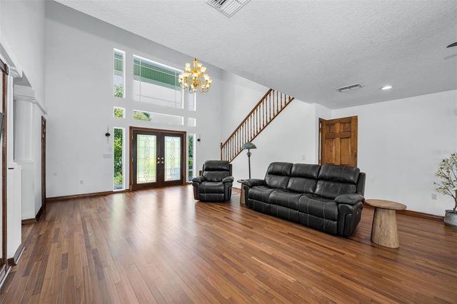 11046 LAKEVIEW DRIVE, New Port Richey, FL 34654