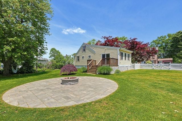 32 Johnson St, North Attleboro, MA 02760