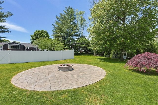 32 Johnson St, North Attleboro, MA 02760