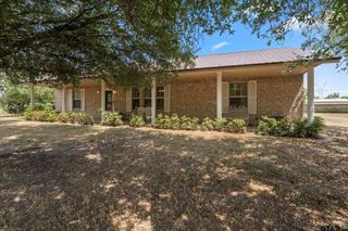 84 Reynolds Lane, Mt Vernon, TX 75457