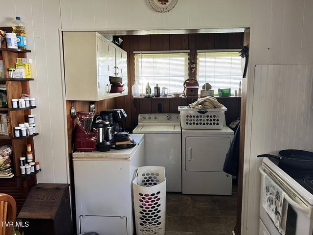 2921 Imboden Road, Appalachia, VA 24216