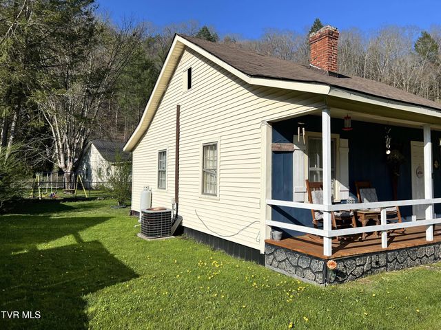 2921 Imboden Road, Appalachia, VA 24216