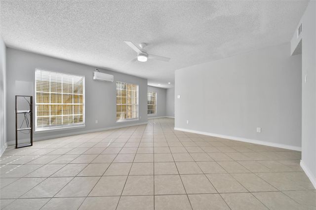 131 Phanturn Lane, Bellaire, TX 77401