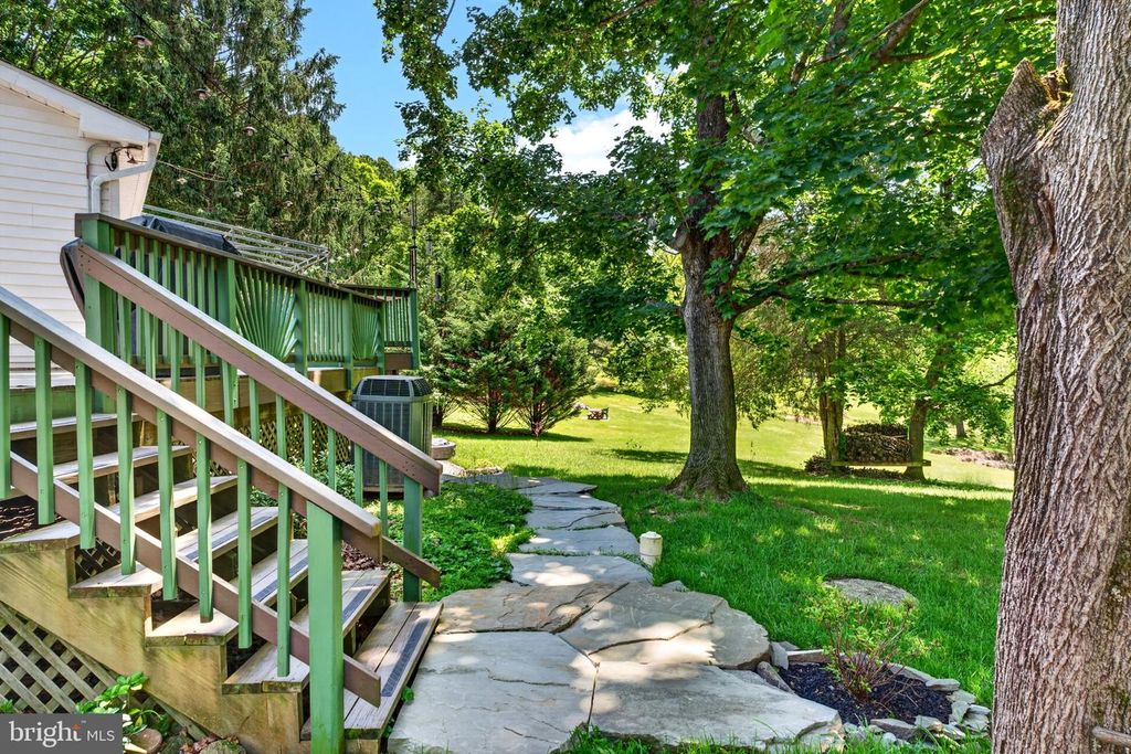 Image 33 of property listing at 20018 CAMERON MILL RD, Parkton, MD 21120