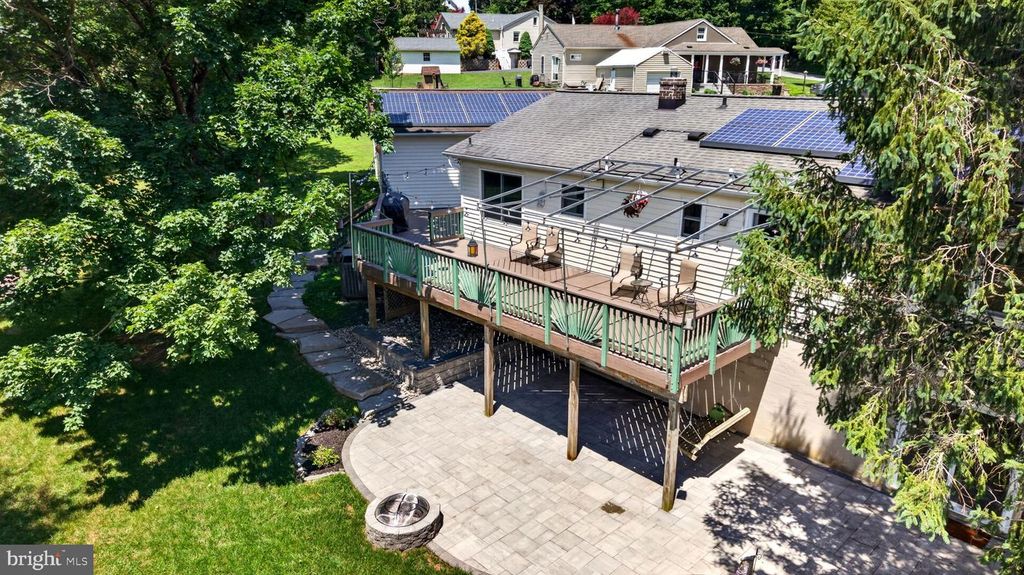 Image 34 of property listing at 20018 CAMERON MILL RD, Parkton, MD 21120