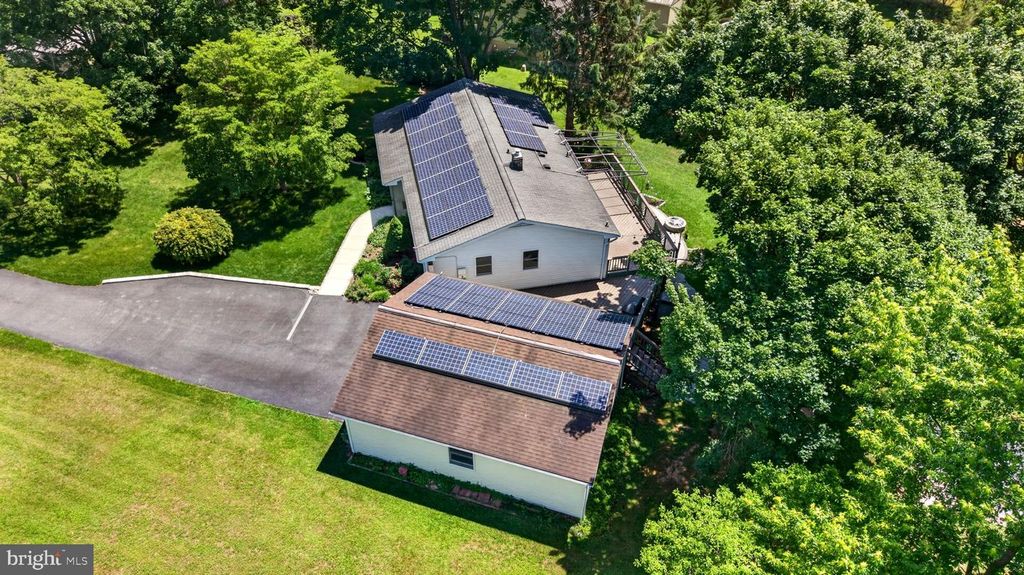 Image 38 of property listing at 20018 CAMERON MILL RD, Parkton, MD 21120
