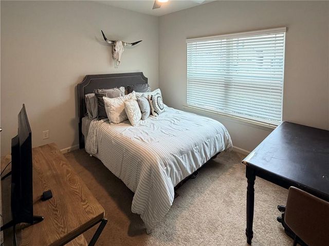 311 Eagles Bluff Way, Hoschton, GA 30548