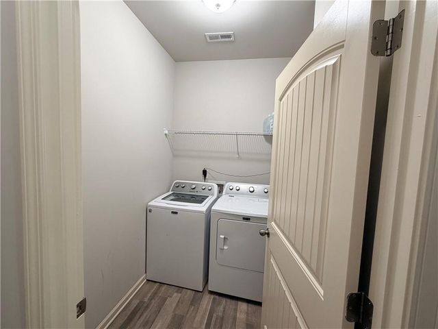 311 Eagles Bluff Way, Hoschton, GA 30548