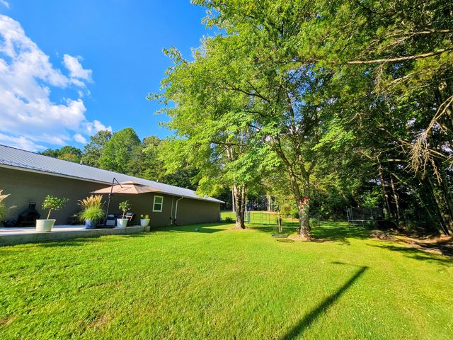 591 Main Street, Palmer, TN 37365