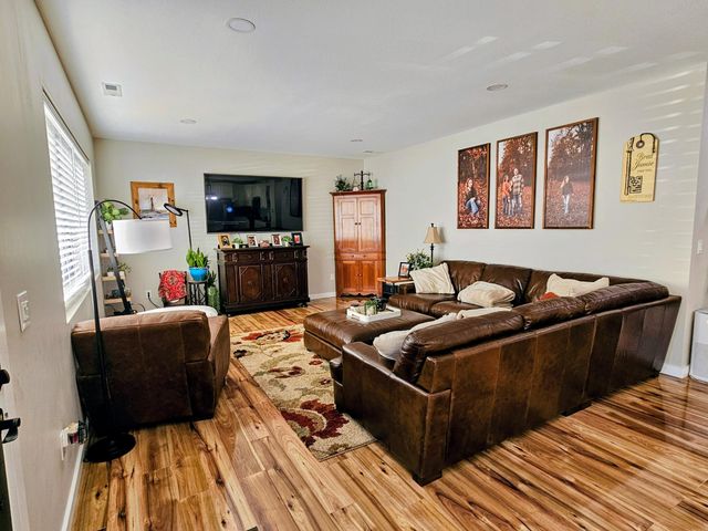 591 Main Street, Palmer, TN 37365