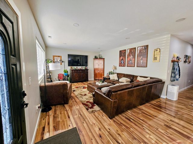 591 Main Street, Palmer, TN 37365