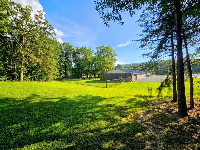 591 Main Street, Palmer, TN 37365