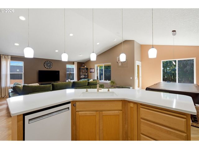 7222 EASTWOOD Ct Se, Turner, OR 97392